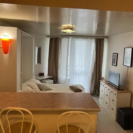 Marina Apartment *